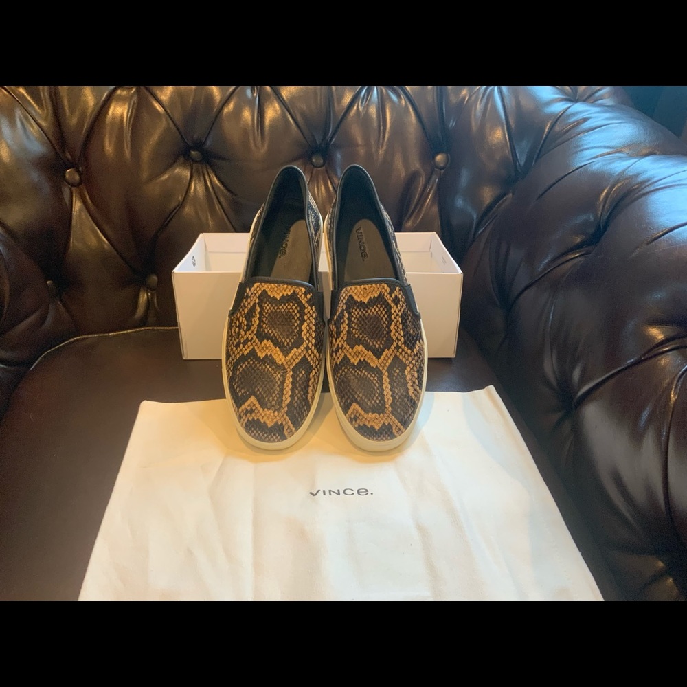 Snake Print Vince slip on sneaker New size 7.5